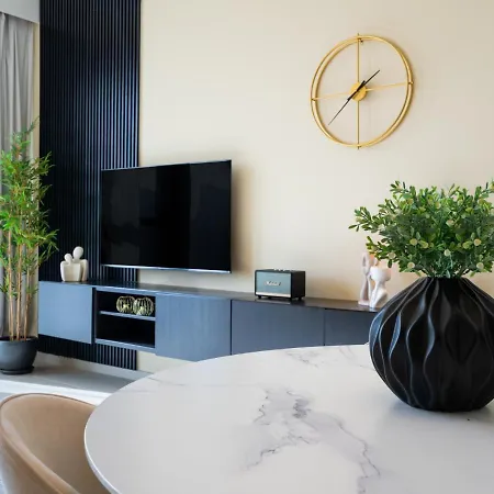 Fancy One Bedroom Apartment In Downtown Dubai Esterno foto